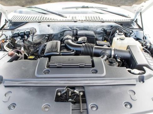 Used 2011 Ford Expedition EL Limited image 13
