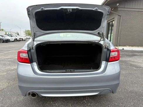 Used 2016 Subaru Legacy 2.5i Limited AWD/4WD image 10