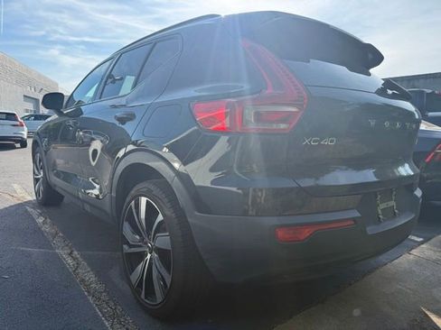 Used 2021 Volvo XC40 P8 Recharge w/ Advanced Package AWD/4WD image 3