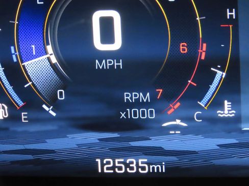 Used 2026 Chevrolet Equinox LT AWD/4WD image 7