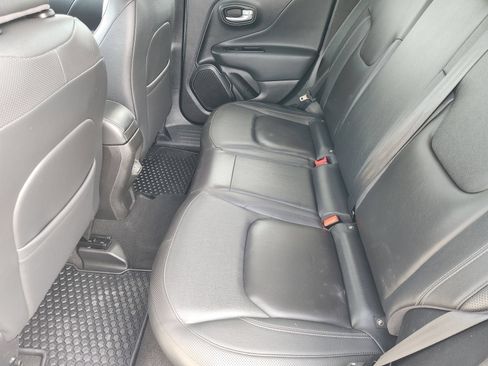Used 2023 Jeep Renegade Limited AWD/4WD image 34