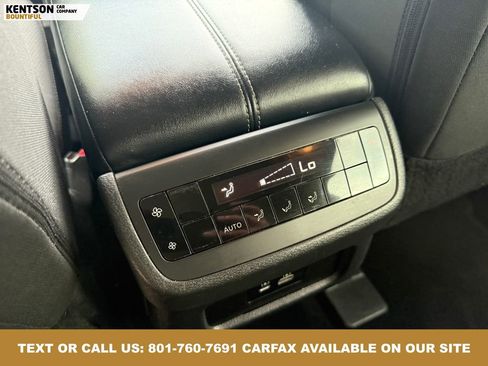 Used 2025 Nissan Pathfinder SV image 36