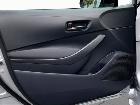 Certified 2025 Toyota Corolla LE image 20