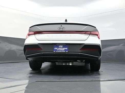 New 2026 Hyundai Elantra SEL Sport Premium FWD image 35