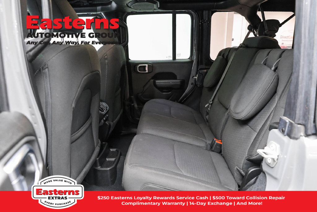 Used 2023 Jeep Wrangler Unlimited w/ Cold Weather Group AWD/4WD image 23