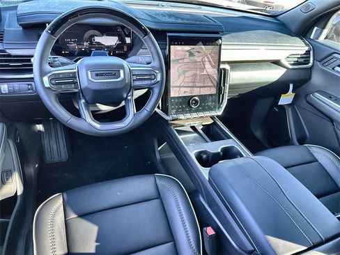 New 2026 GMC Acadia Denali w/ Super Cruise Package image 20