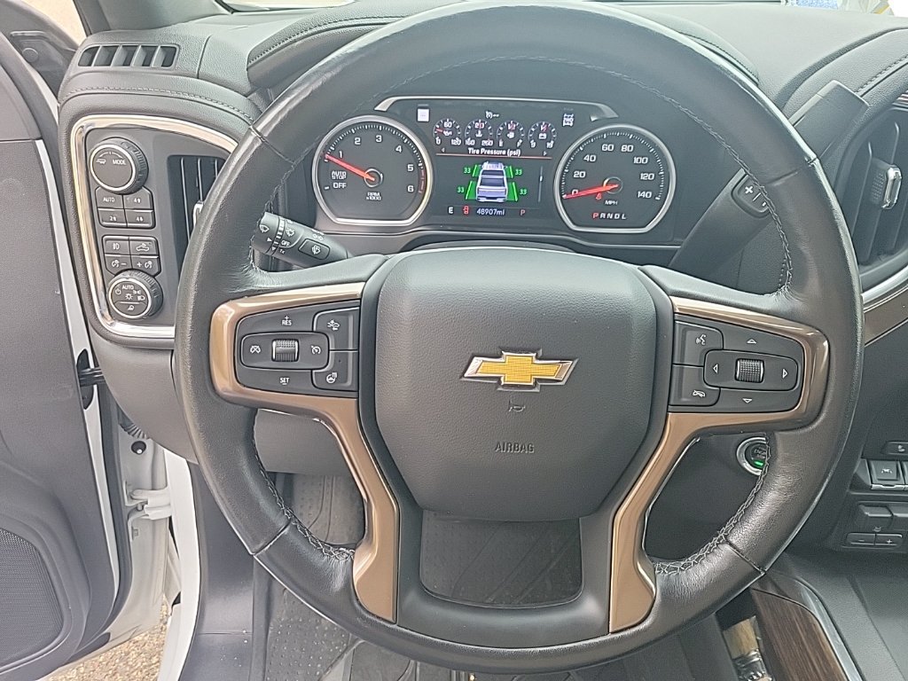 Used 2020 Chevrolet Silverado 1500 High Country AWD/4WD image 38