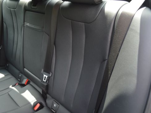 Used 2020 BMW 530i RWD image 31