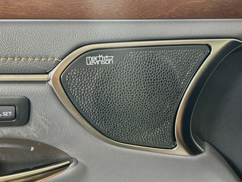 Certified 2025 Lexus ES 350 w/ Luxury Package FWD image 18