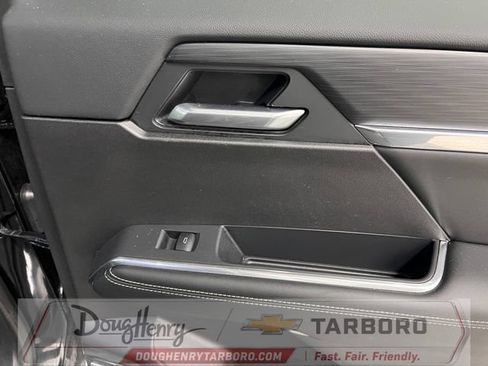 Used 2025 GMC Acadia Elevation FWD image 38