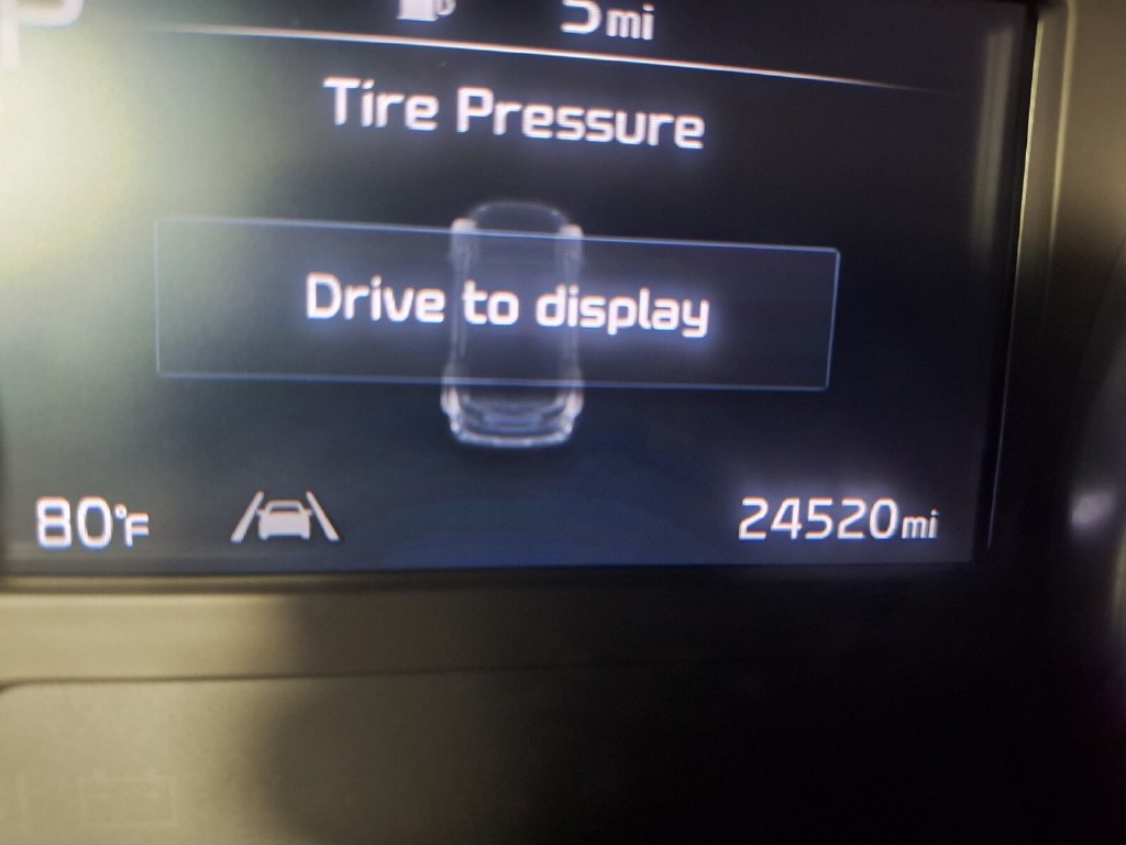 Used 2023 Kia Forte LXS w/ LXS Technology Package FWD image 19