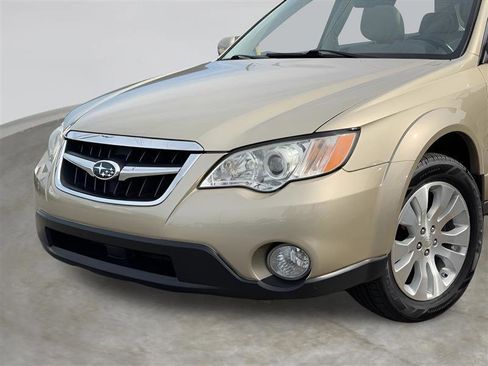 Used 2008 Subaru Outback 3.0R L.L. Bean AWD/4WD image 5