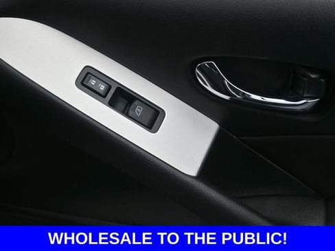 Used 2009 Nissan Murano SL w/ Technology Pkg image 16