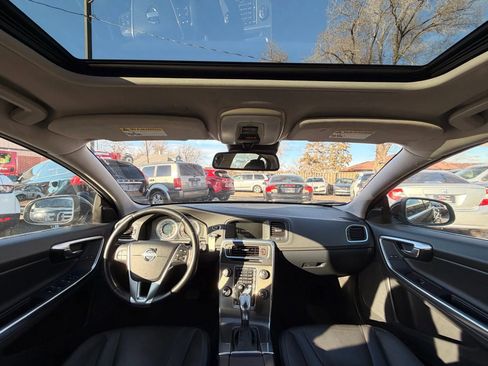 Used 2013 Volvo S60 T6 image 2