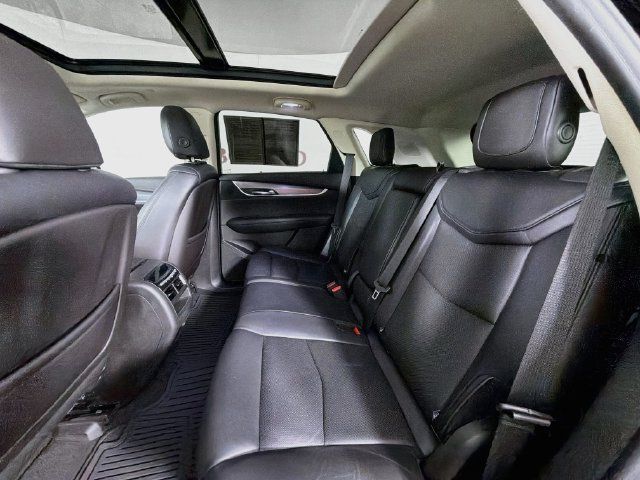 Used 2019 Cadillac XT5 Premium Luxury FWD image 30