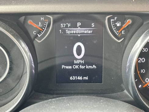 Used 2018 Jeep Wrangler Unlimited Sport image 12