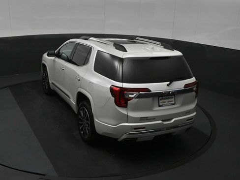 Used 2020 GMC Acadia Denali w/ Technology Package AWD/4WD image 15