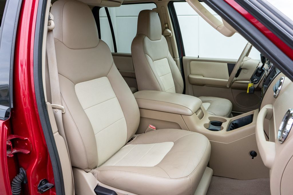 Used 2006 Ford Expedition Eddie Bauer AWD/4WD image 20