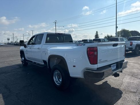 Certified 2022 Chevrolet Silverado 3500 LTZ w/ LTZ Plus Package AWD/4WD image 3