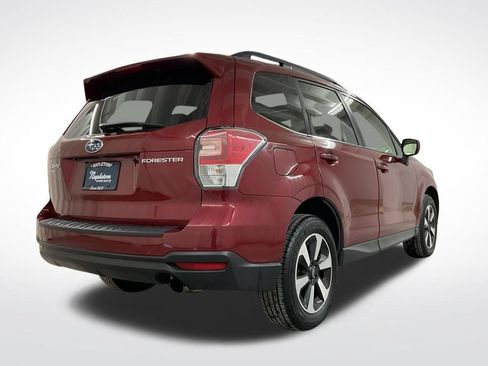 Used 2018 Subaru Forester 2.5i Limited AWD/4WD image 3