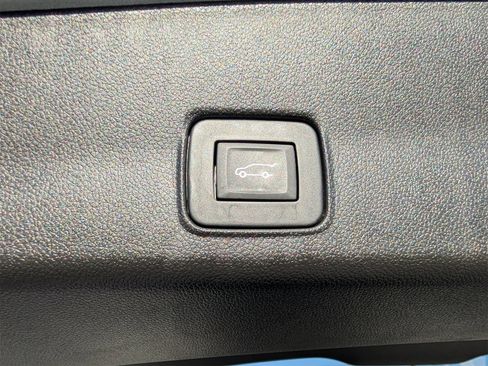 Used 2024 Chevrolet TrailBlazer LT w/ Convenience Package image 26