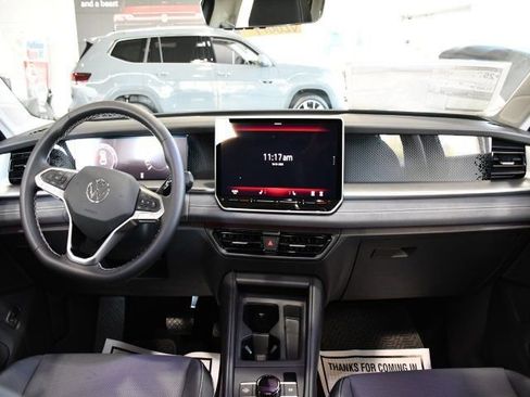 New 2026 Volkswagen Tiguan SE AWD/4WD image 13