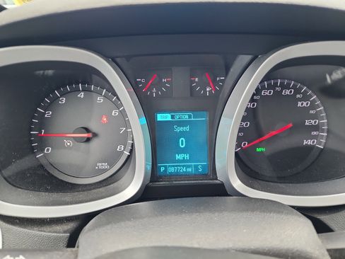 Used 2017 Chevrolet Equinox LT w/ Convenience Package image 21