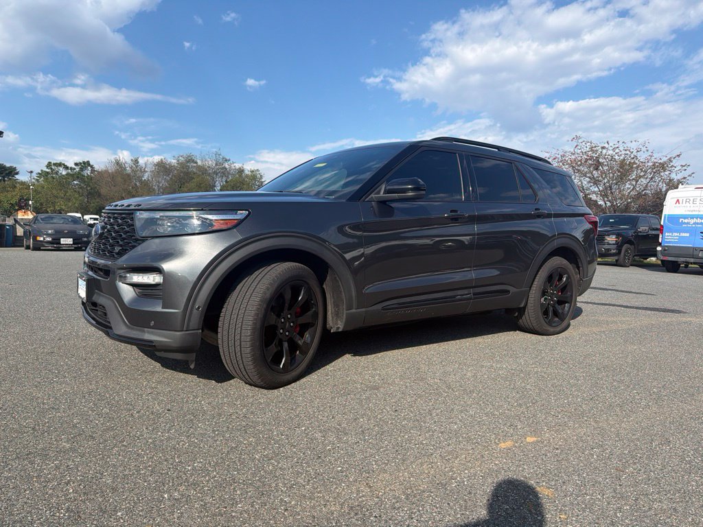 Used 2020 Ford Explorer ST w/ ST Street Pack AWD/4WD image 3