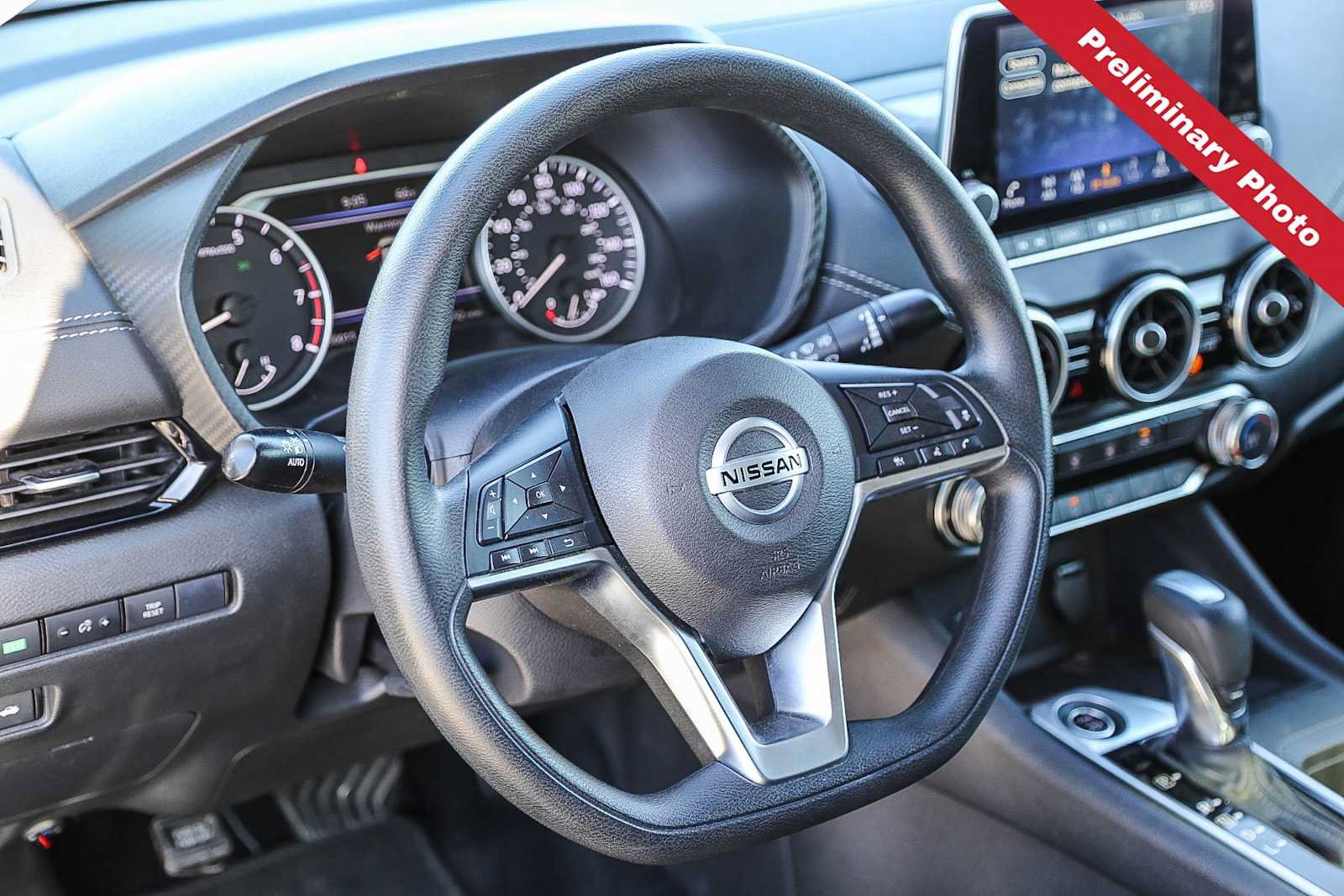 Used 2023 Nissan Sentra SV FWD image 14