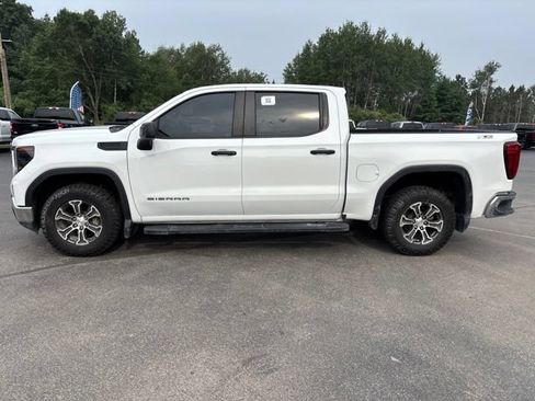 Used 2023 GMC Sierra 1500 Pro w/ Pro Value Package AWD/4WD image 9