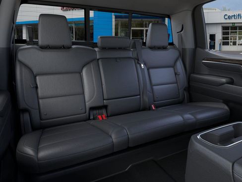 New 2026 GMC Sierra 1500 SLT w/ SLT Premium Package image 17