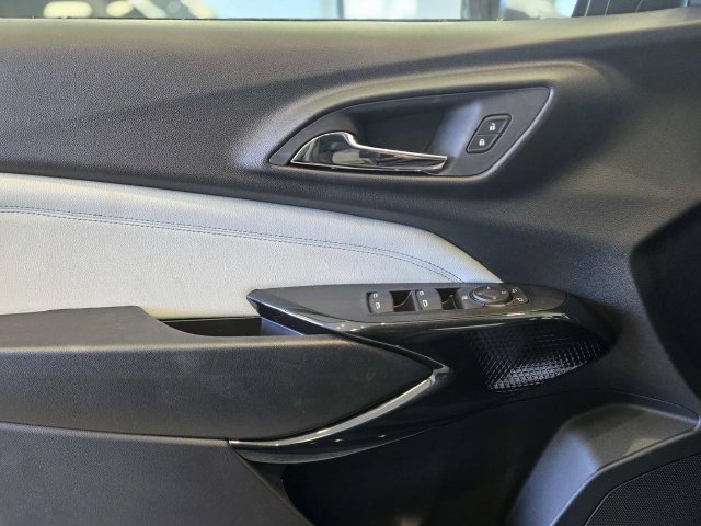 New 2026 Chevrolet Trax LT w/ Driver Confidence Package FWD image 24