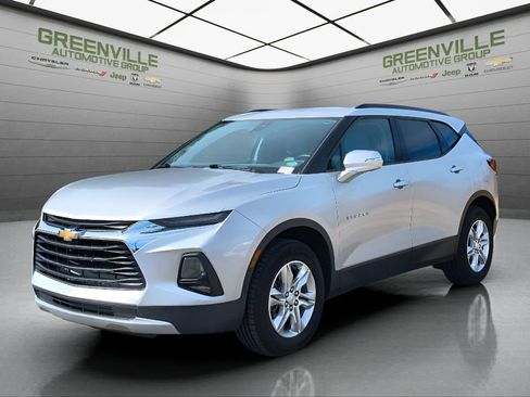 Used 2021 Chevrolet Blazer LT w/ Sound & Technology Package FWD image 1