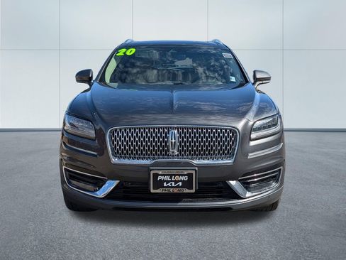 Used 2020 Lincoln Nautilus Reserve w/ Equipment Group 202A image 2