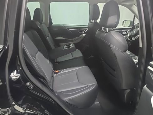 Used 2023 Subaru Forester Limited image 7