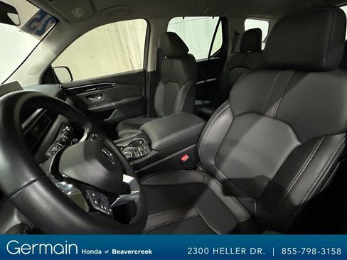 Used 2025 Honda Pilot EX-L image 28
