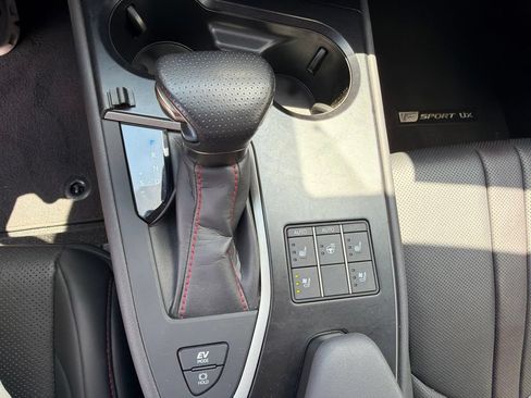 Used 2023 Lexus UX 250h F Sport FWD image 25