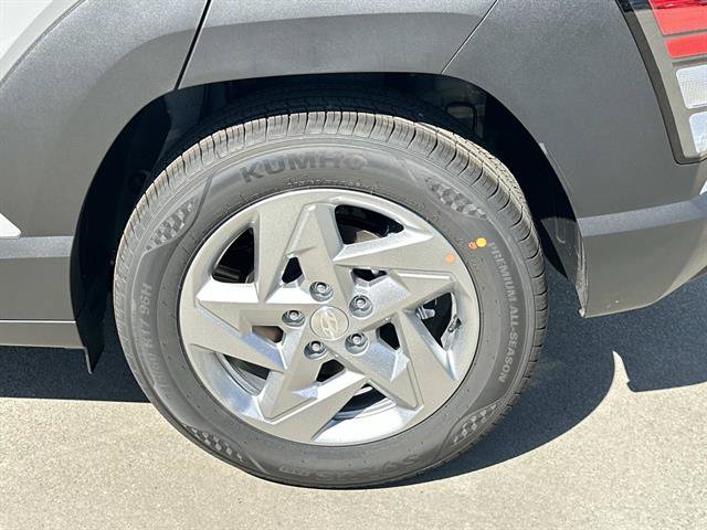 New 2027 Hyundai Kona SE FWD image 29