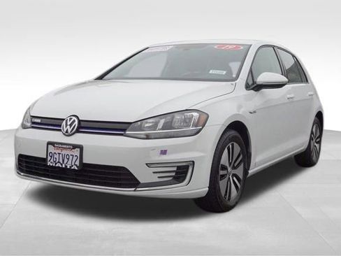 Used 2019 Volkswagen e-Golf SE w/ Driver Assistance Package image 8