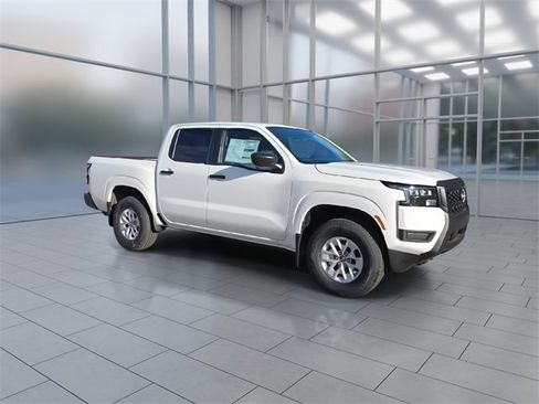 New 2026 Nissan Frontier S image 2