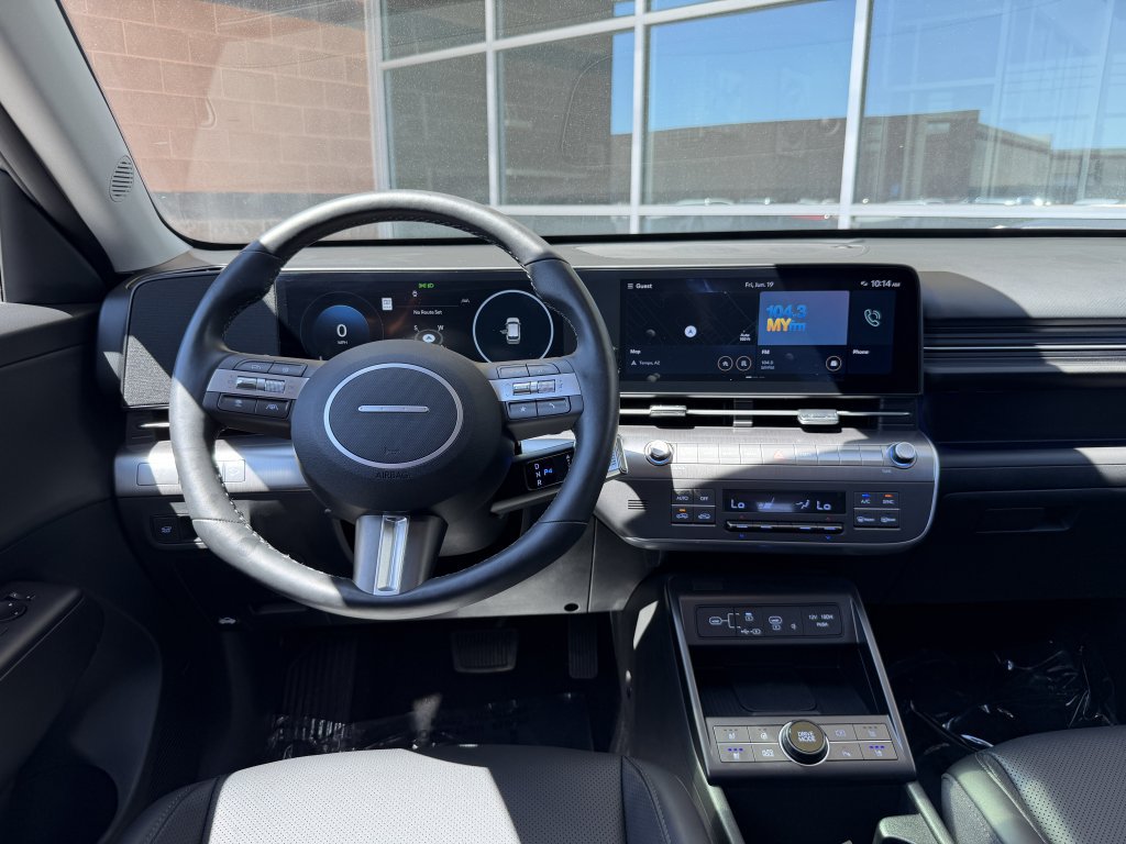 Used 2025 Hyundai Kona Limited FWD image 16