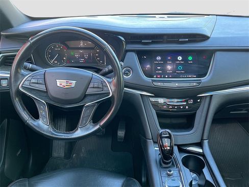 Used 2020 Cadillac XT5 Premium Luxury image 23