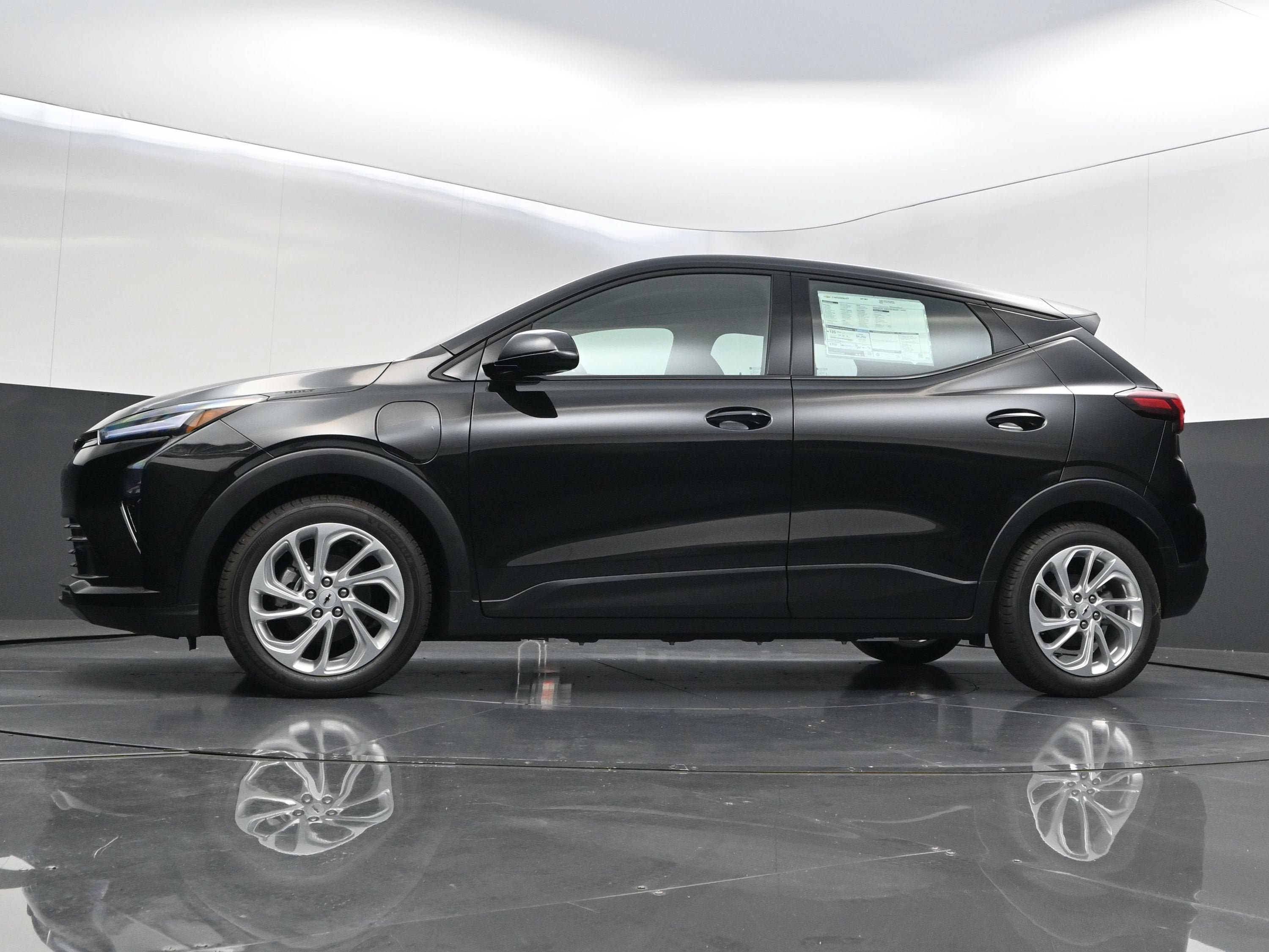 New 2027 Chevrolet Bolt LT w/ Comfort Package FWD image 63