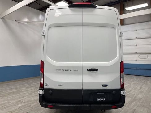 Used 2024 Ford Transit 250 148 High Roof Extended AWD w/ Load Area Protection Package image 21