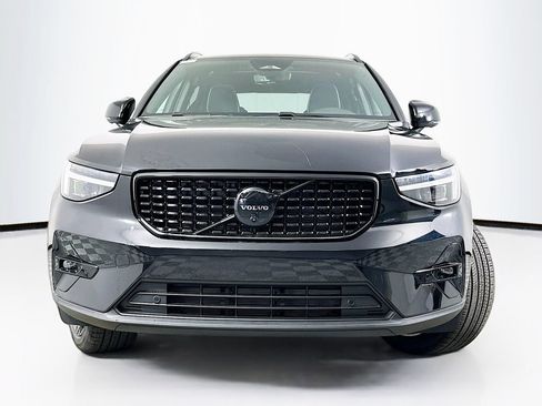 Used 2026 Volvo XC40 B5 Ultra w/ Protection Package Premier AWD/4WD image 5