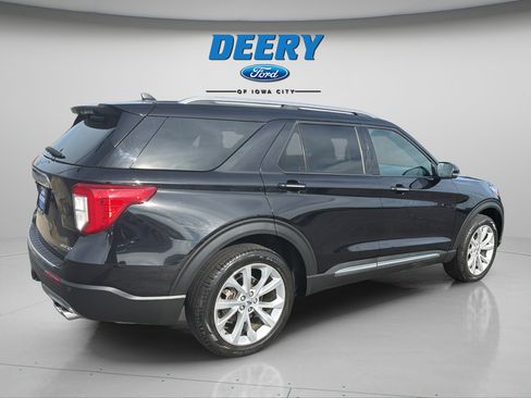 Certified 2023 Ford Explorer Platinum w/ Technology Package AWD/4WD image 19
