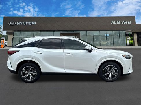 Used 2025 Lexus RX 350 FWD w/ Technology Package image 4