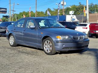 Used 2004 BMW 325xi Sedan image 1