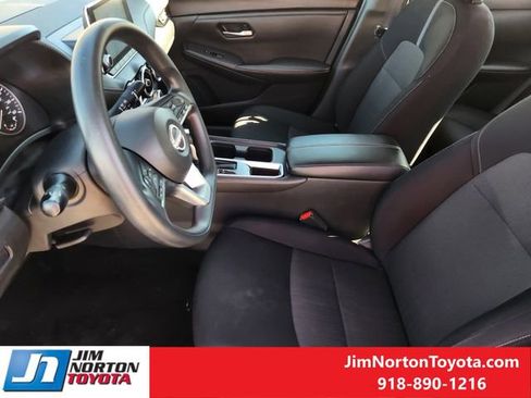 Used 2024 Nissan Sentra SV image 14