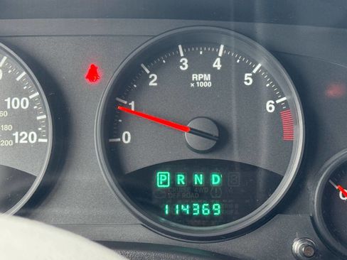Used 2012 Jeep Patriot Latitude image 16